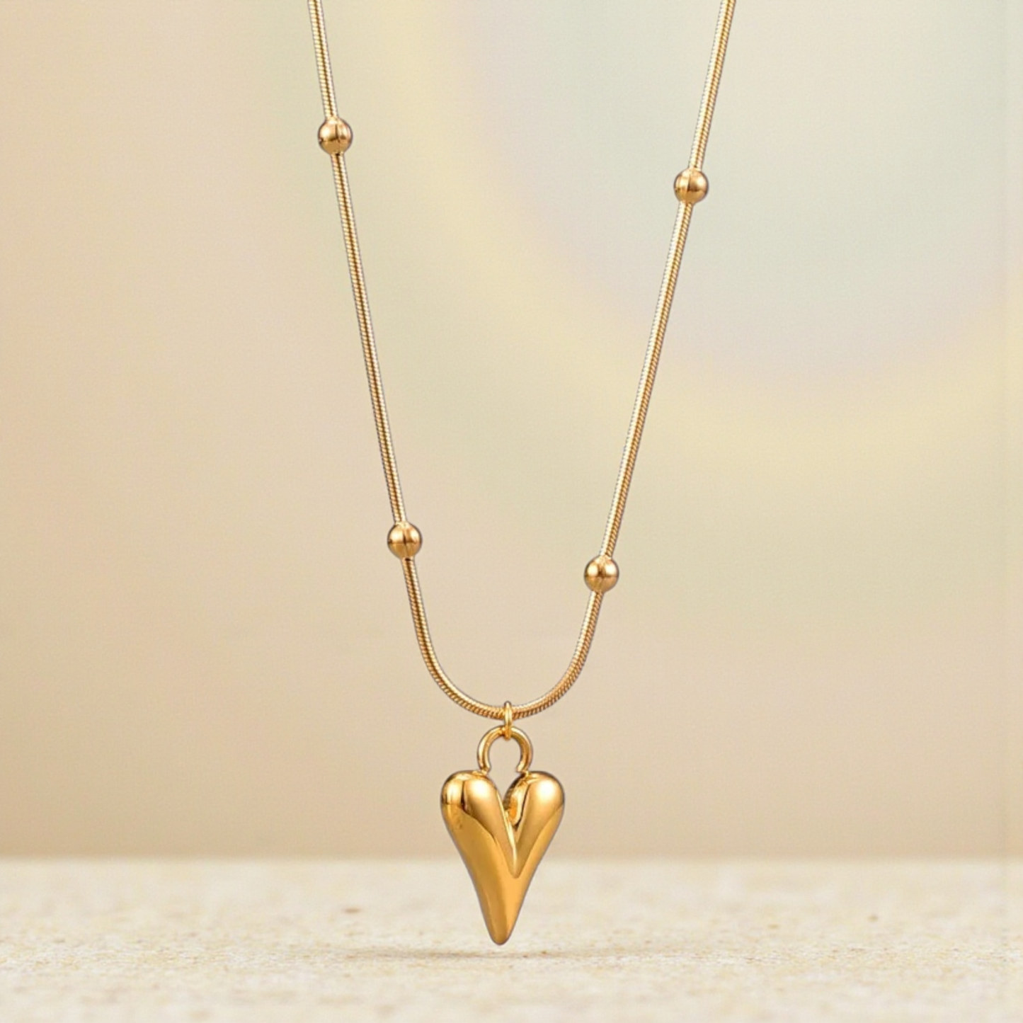 Colgante con dije de corazón