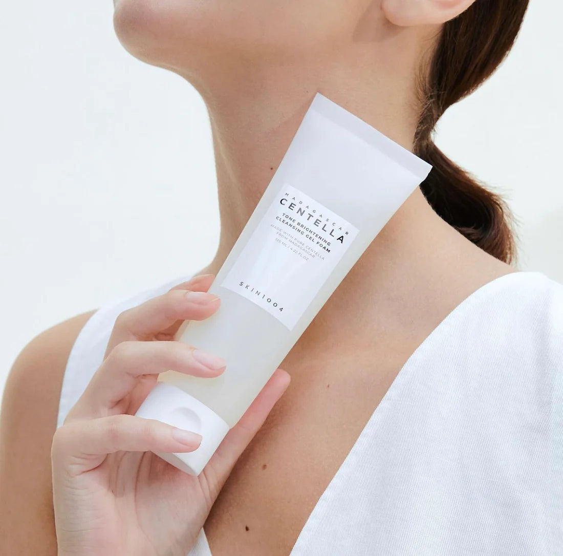 SKIN1004 Madagascar Centella Tone Brightening Cleansing Gel Foam