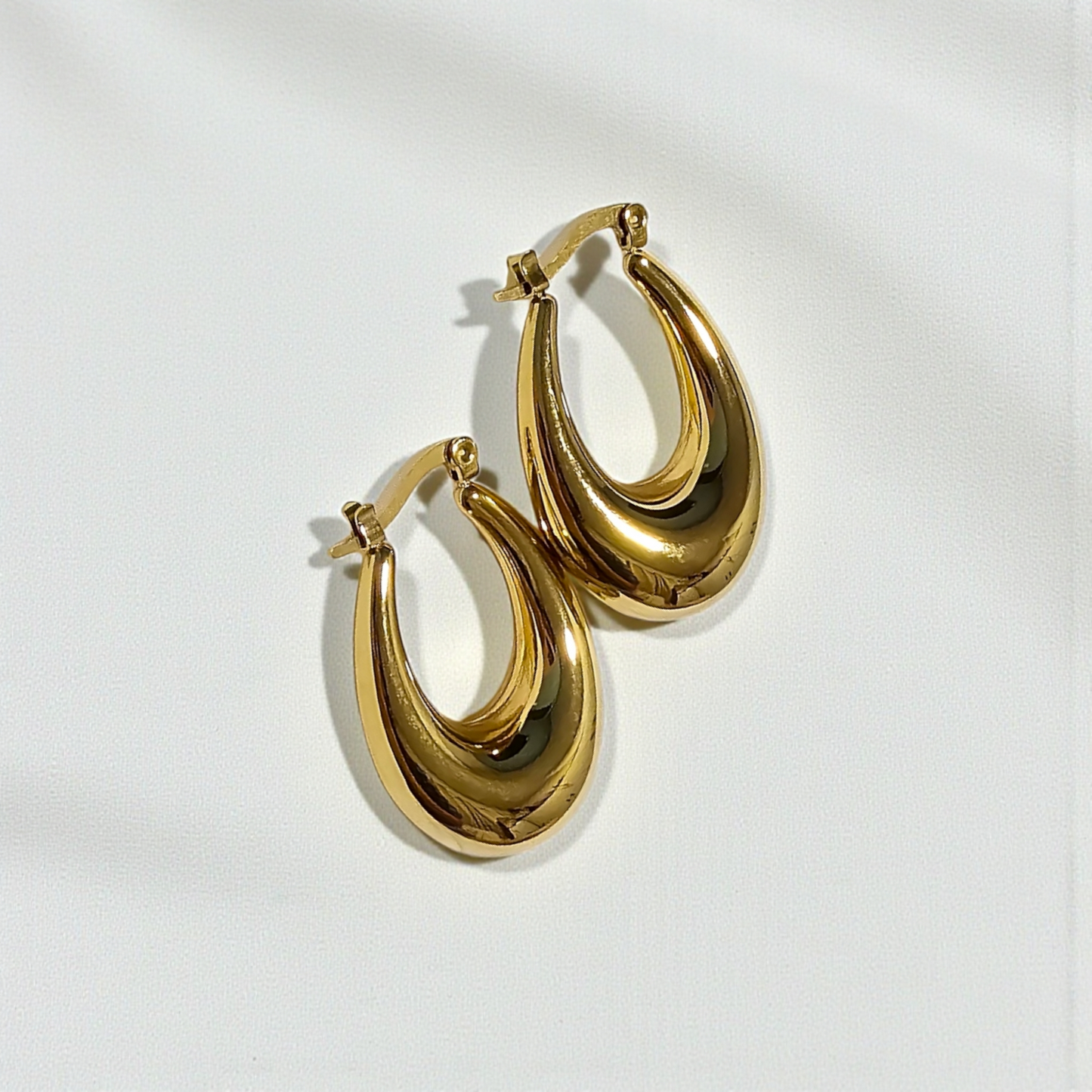 Argollas ovaladas elegantes