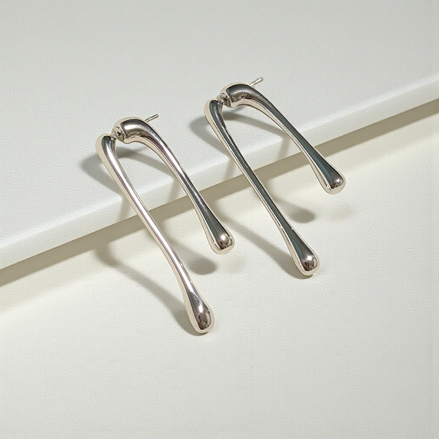 Aretes estilo francés