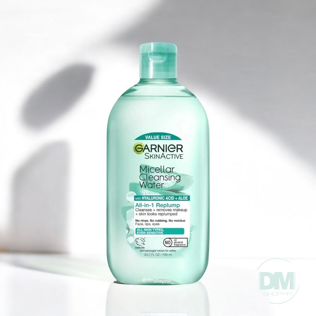 Garnier SkinActive Micellar Cleansing Water With Hyaluronic Acid + Aloe