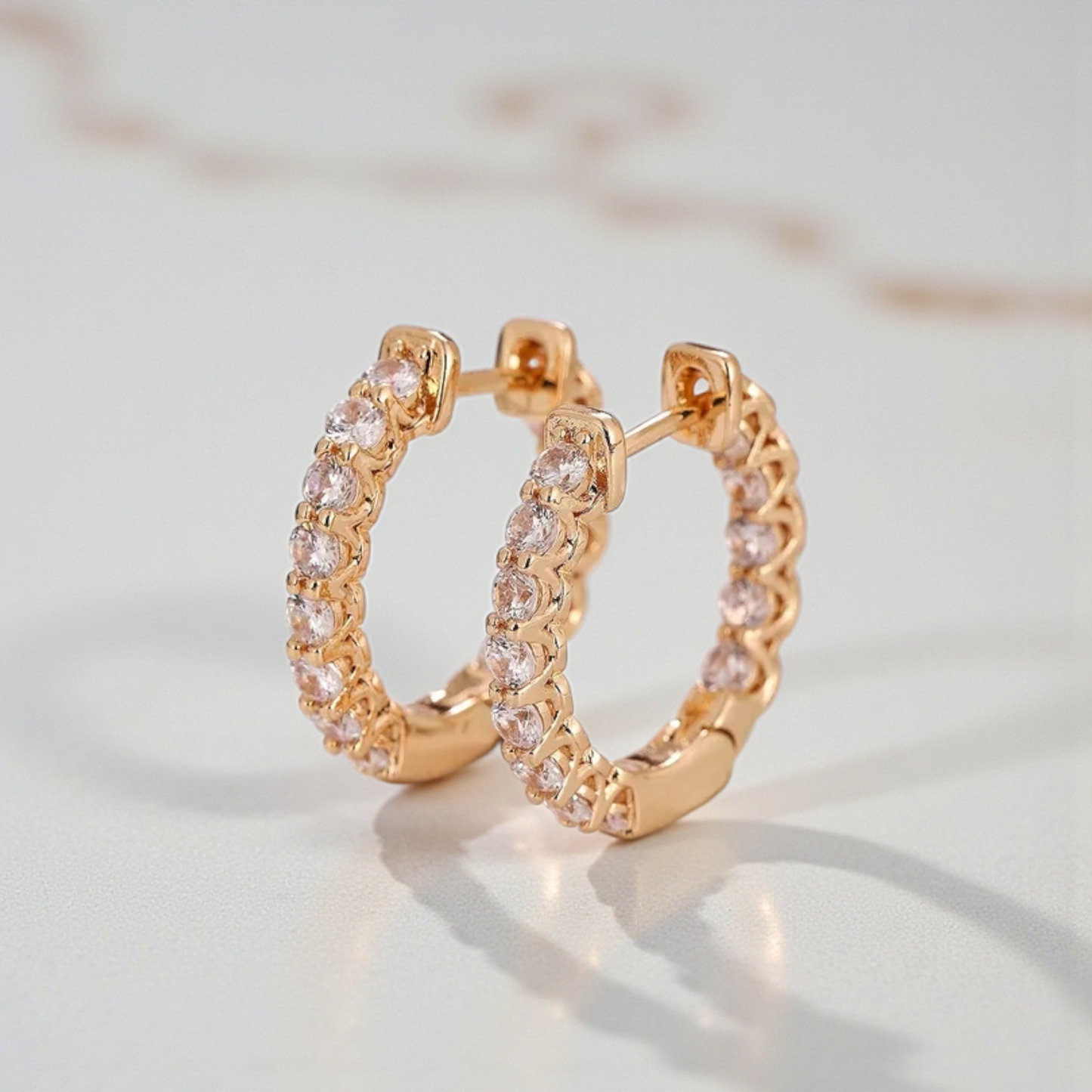 Argollas elegantes con brillantes