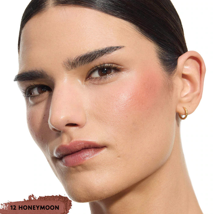 Yves Saint Laurent  Make Me Blush 24H Buildable Powder Blush