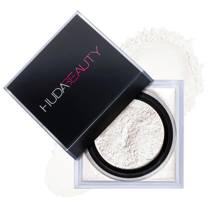 HUDA BEAUTY  Easy Bake Blurring Loose Baking & Setting Powder