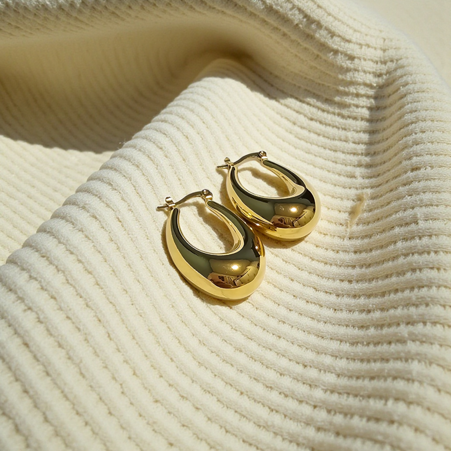 Argollas ovaladas elegantes