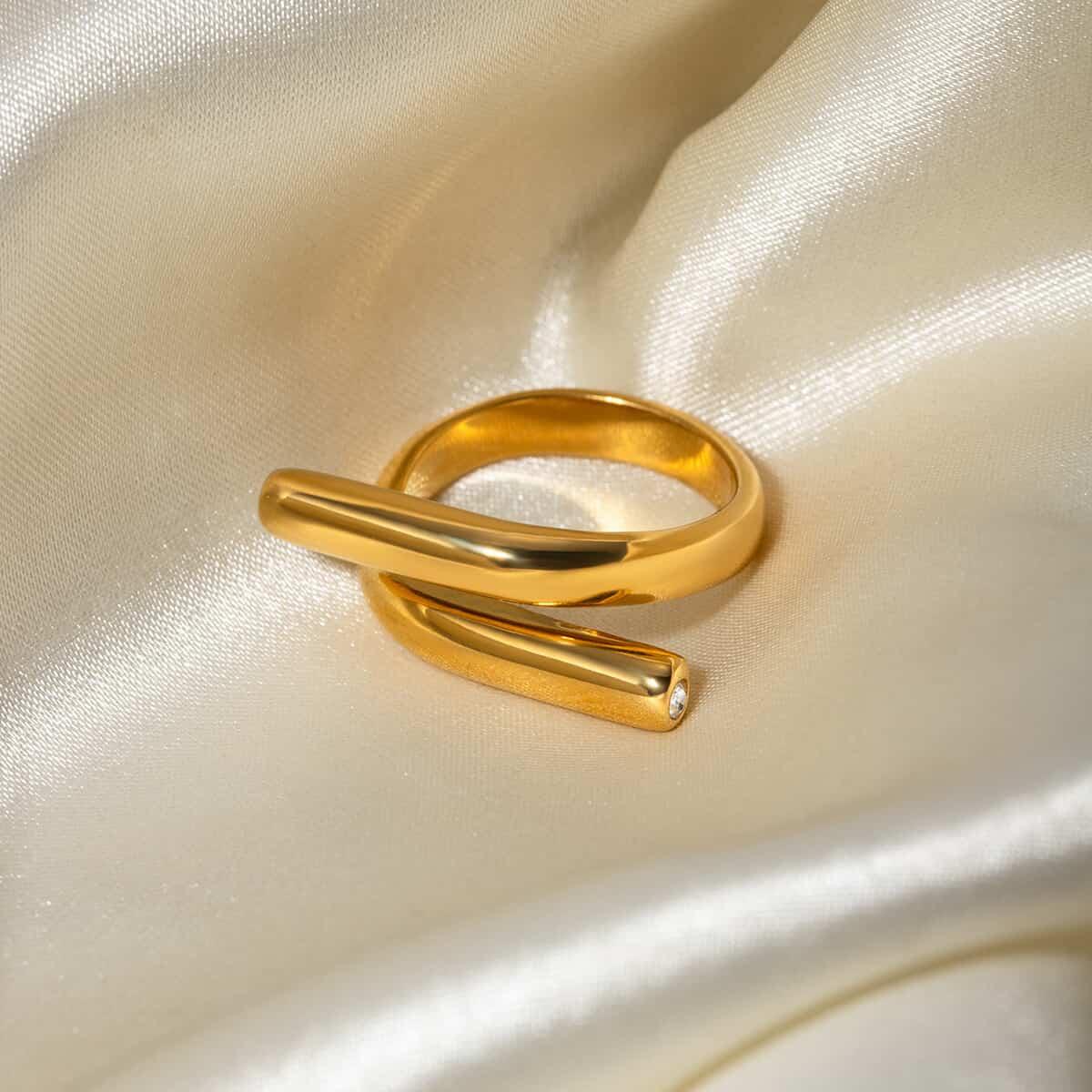 Anillo estilo moderno