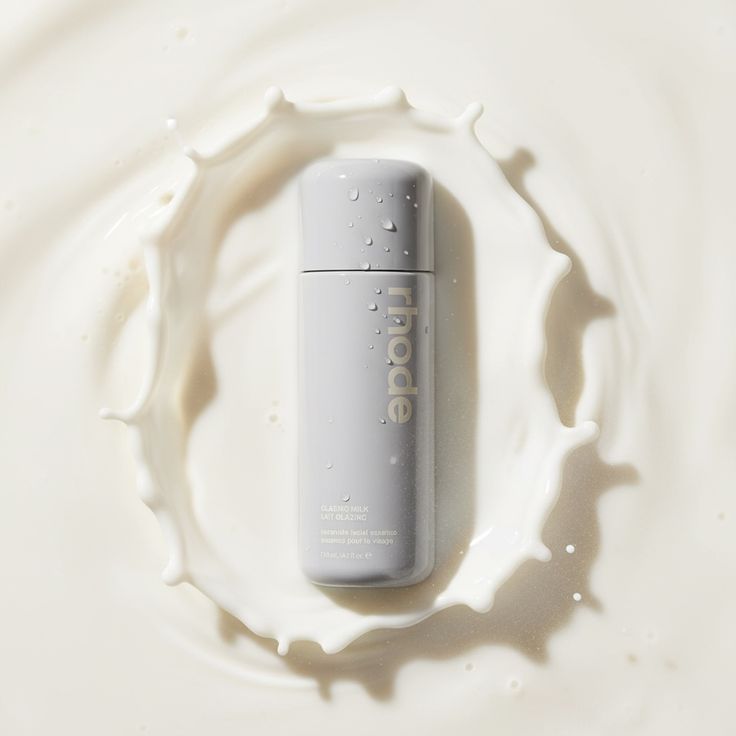 RHODE  Glazing Milk Ceramide Facial Essence